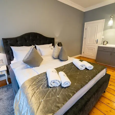 Apartamenty Pod Zegarem Mikołajki Esterno foto