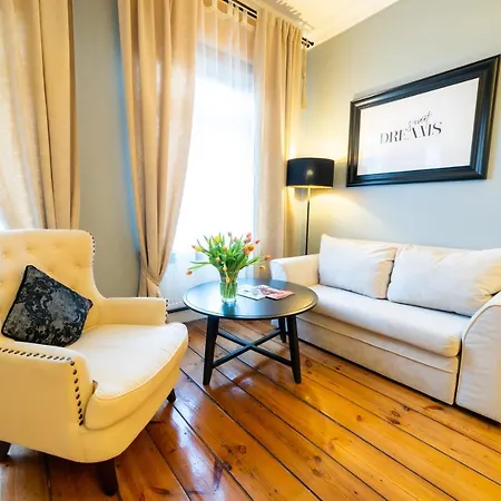 Apartamenty Pod Zegarem Mikołajki Esterno foto